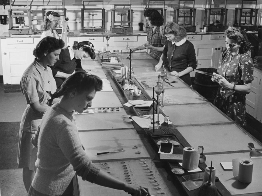 Women factory workers in Jefferson County